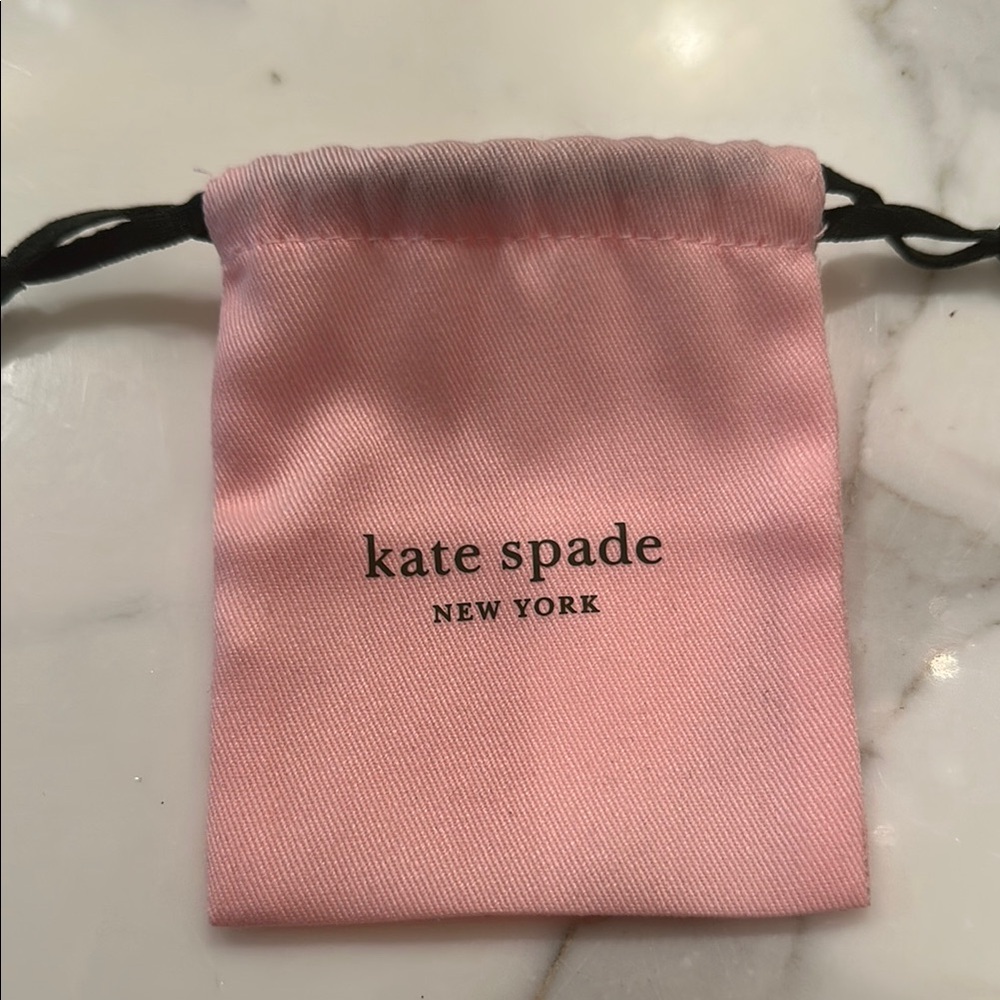 NWT Kate Spade Gleaming Garden Sparkling Silver Floral Studs - Picture 3 of 3